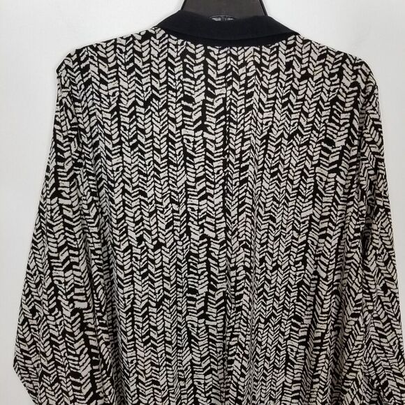 Catherines Womens Tunic Top 3X Herringbone Print Button Up Roll Tab Sleeve Black - Picture 5 of 7